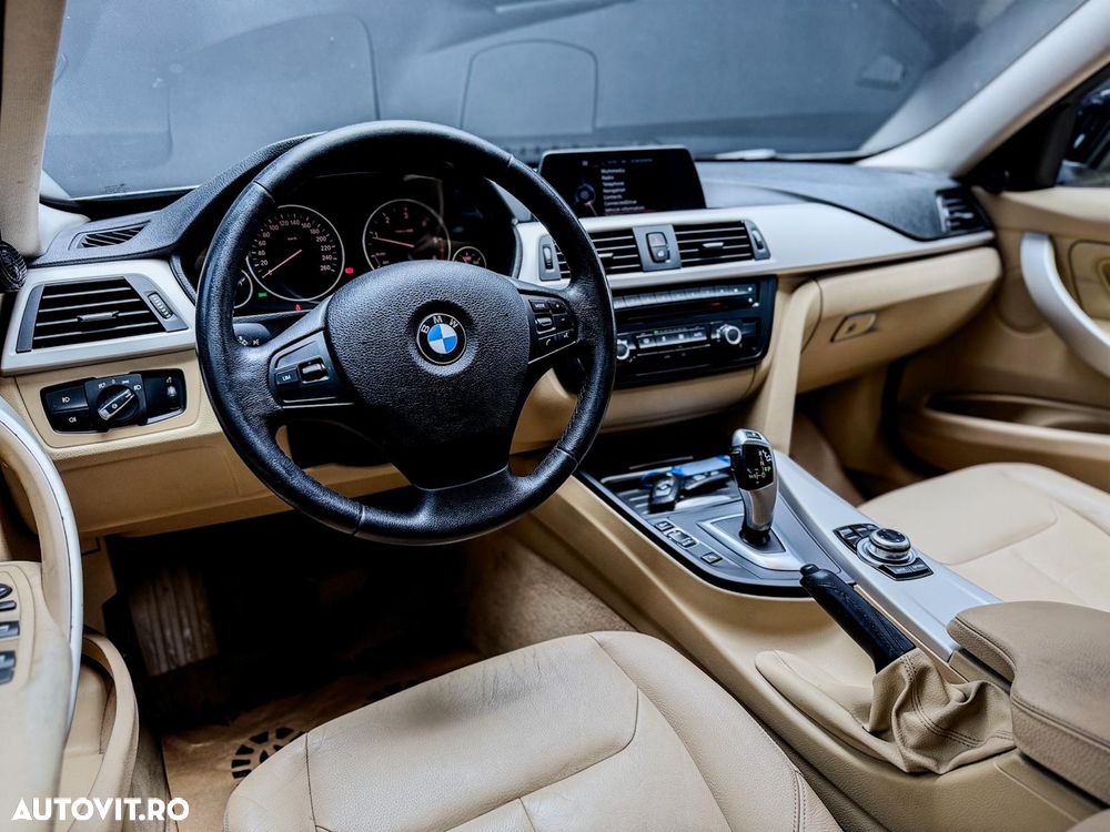 BMW Seria 3 320d Aut. Blue Performance Luxury Line - 7