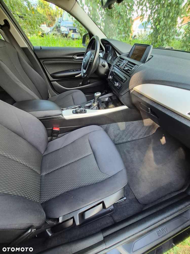 BMW Seria 1 - 13