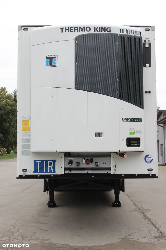 Schmitz Cargobull FP 60 V7 Thermo King SLXi 300 / JAK NOWA / ŚCIANA 7 CM / - 17