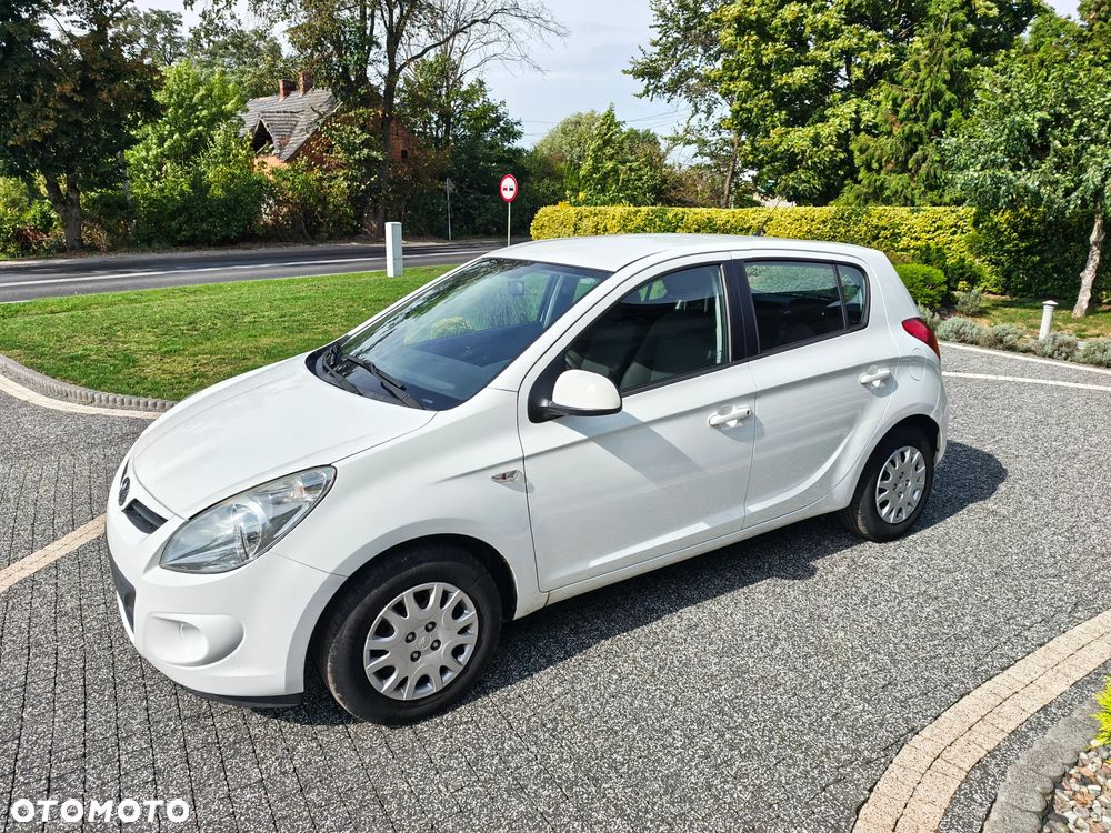 Hyundai i20 1.2 Comfort EU5 - 3