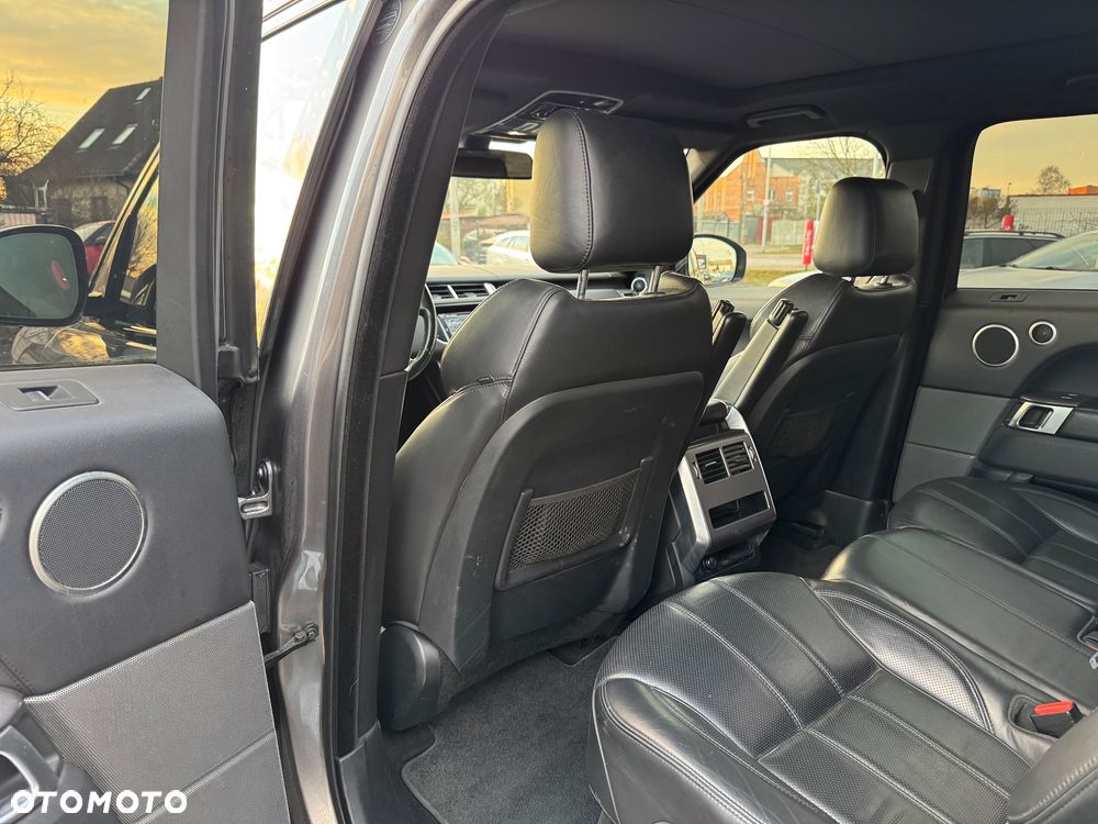 Land Rover Range Rover Sport TDV6 HSE Dynamic - 24