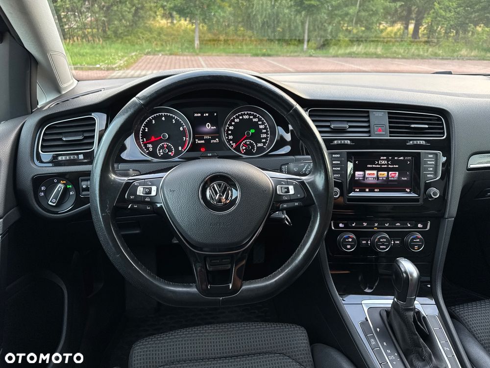 Volkswagen Golf 1.4 TSI BlueMotion Technology DSG Highline - 5