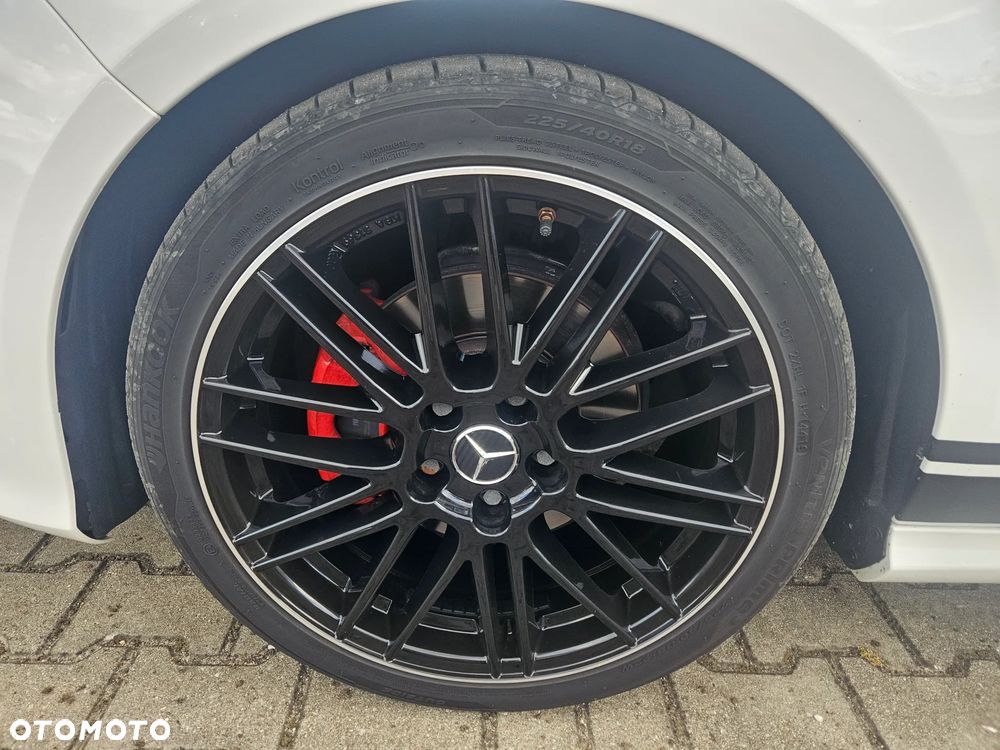 Mercedes-Benz CLA 200 UrbanStyle Edition - 11