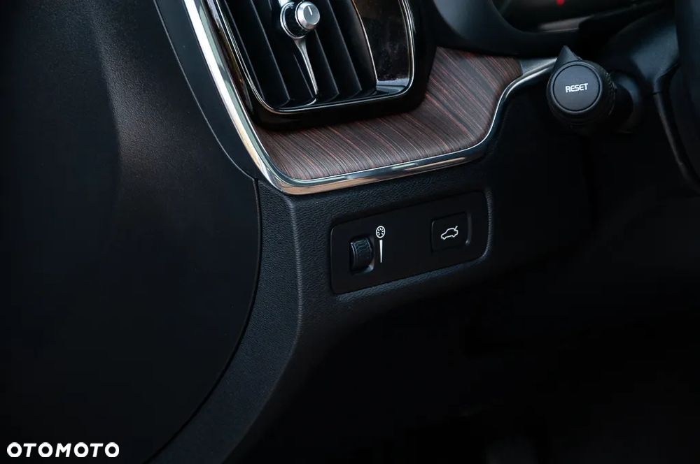 Volvo XC 60 D4 AWD Inscription - 23