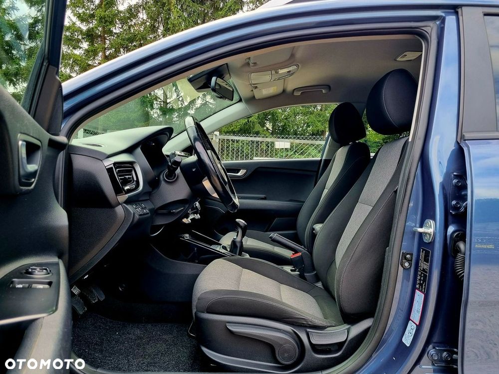 Kia Stonic 1.6 CRDi SCR L - 9