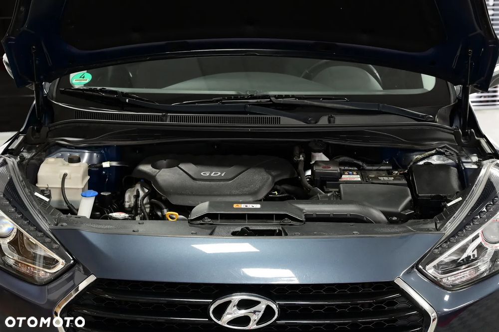 Hyundai i40 Kombi blue 1.6 Classic - 9