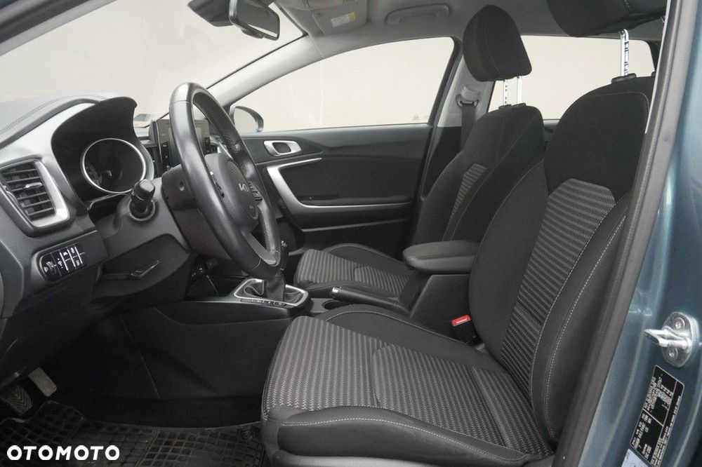 Kia Ceed 1.5 T-GDI M - 12