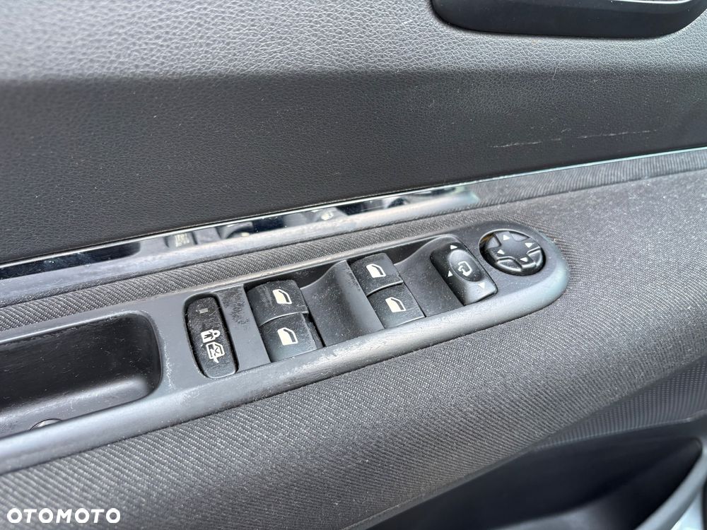 Peugeot 5008 HDI FAP 110 Platinum - 13