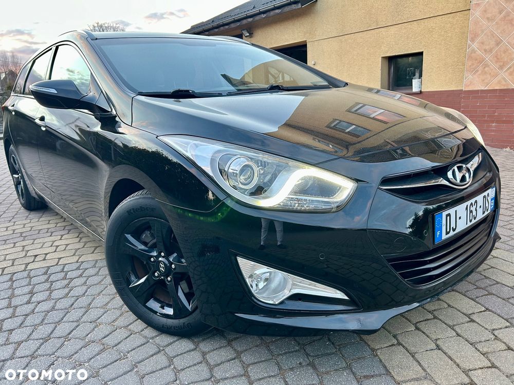 Hyundai i40 Kombi 1.7 CRDi Premium - 37