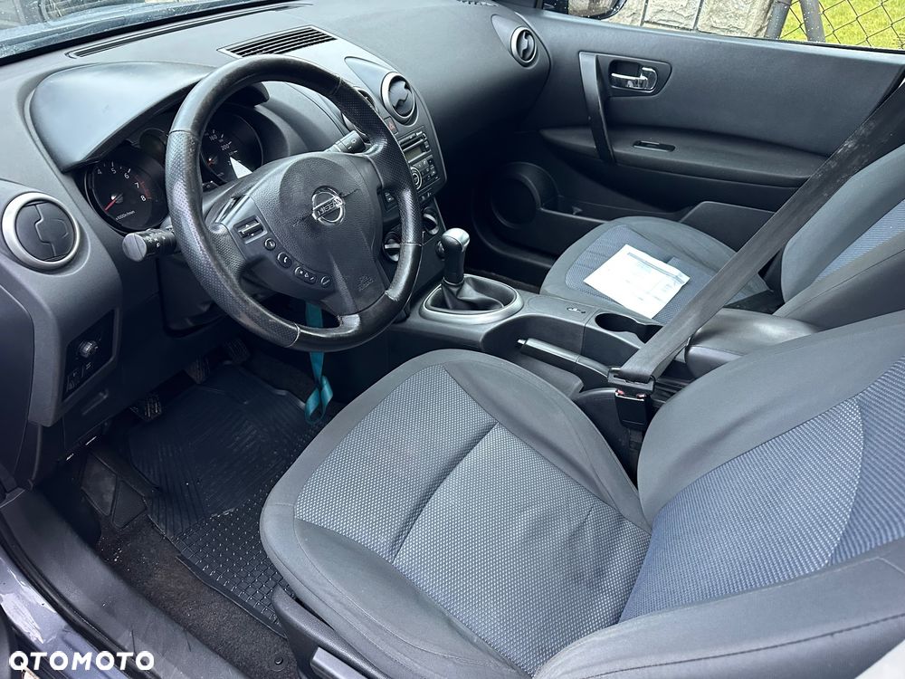 Nissan Qashqai 1.6 visia - 18