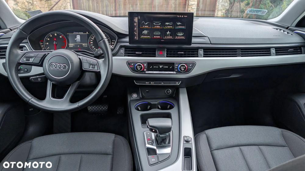 Audi A4 Avant 35 TFSI Sport S tronic - 12