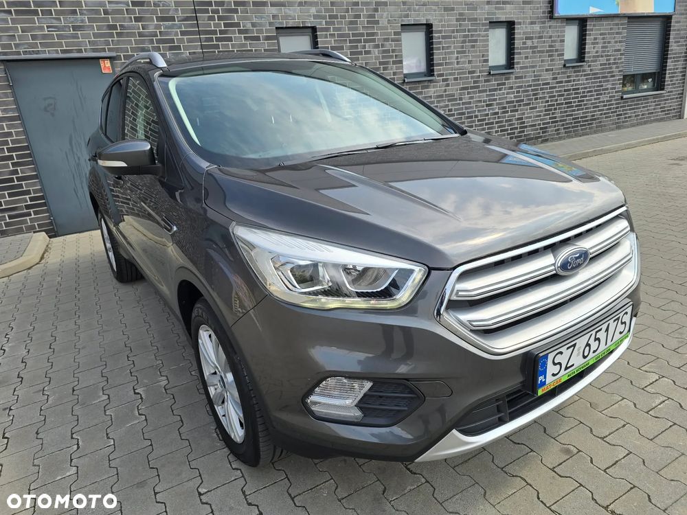 Ford Kuga 1.5 EcoBoost FWD Titanium ASS GPF - 6