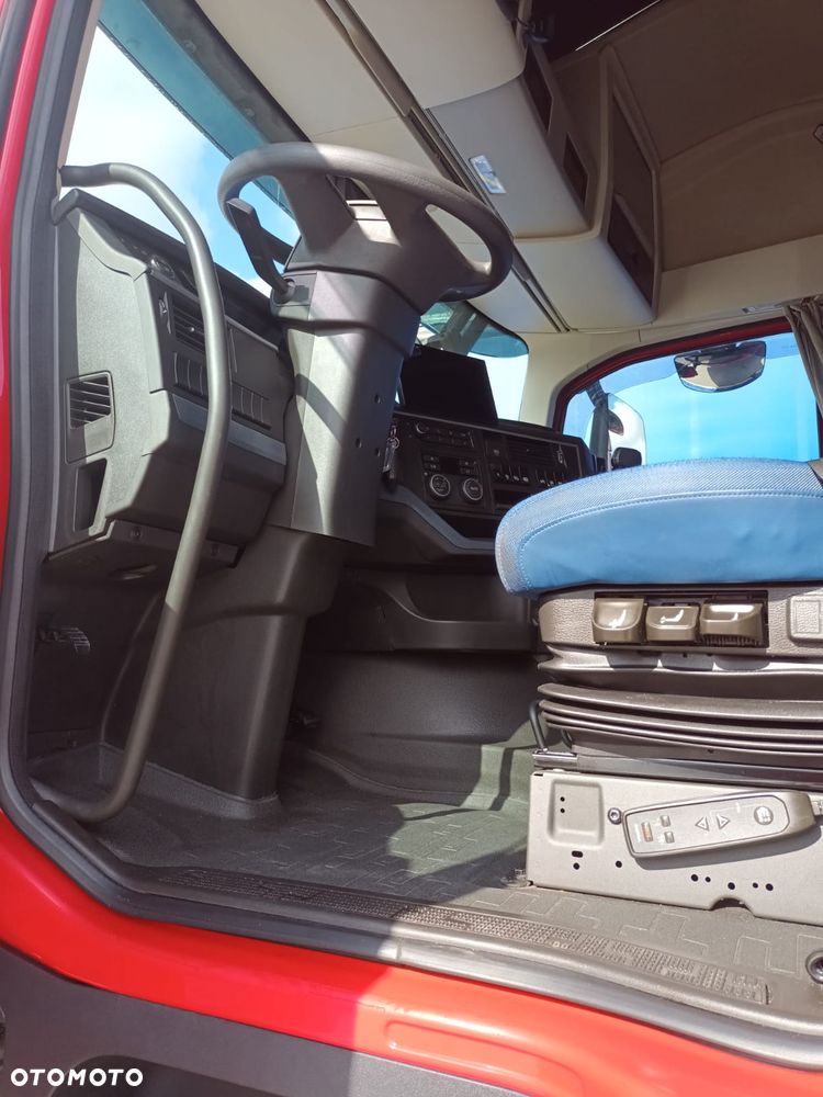 Volvo FH - 8