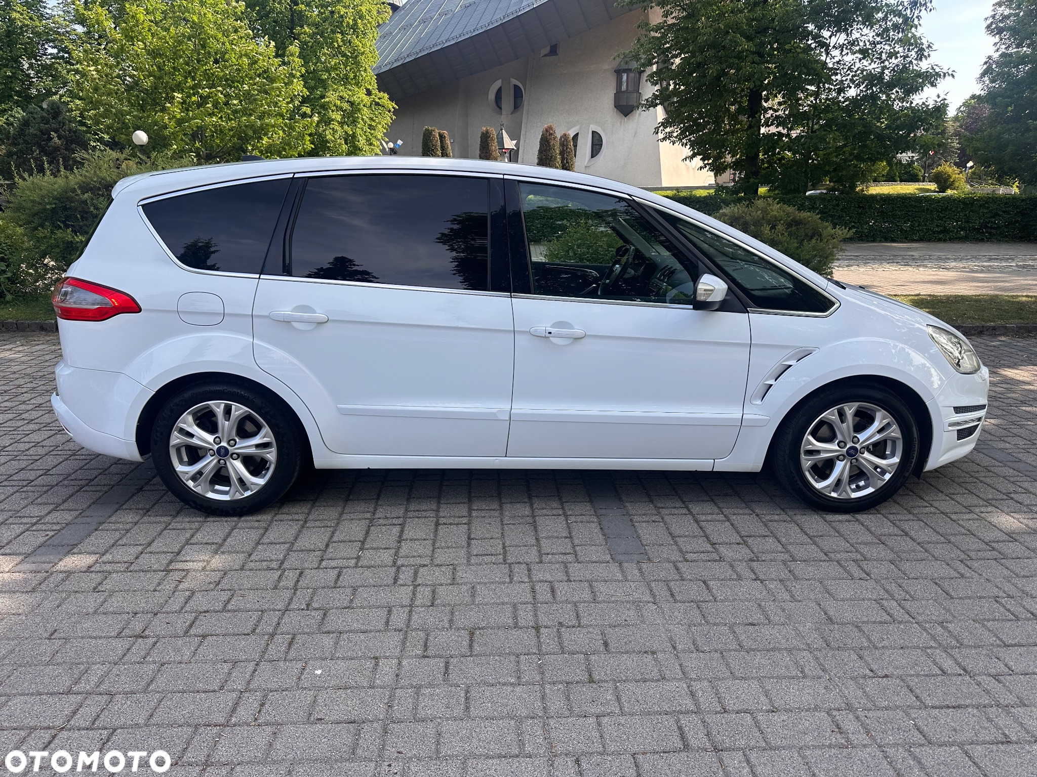 Ford S-Max 2.0 TDCi DPF Titanium - 36