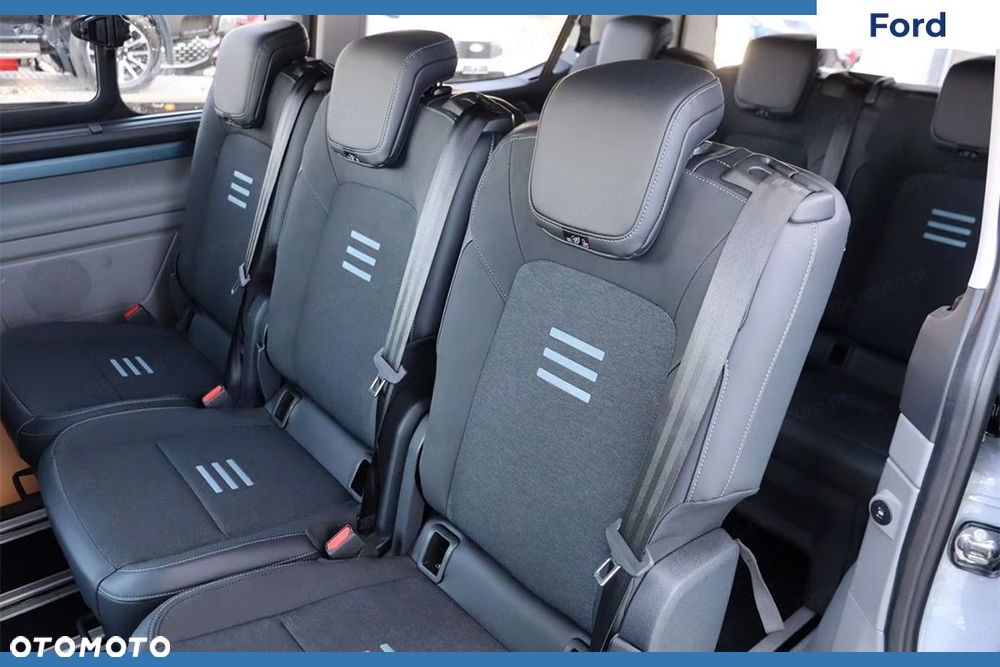Ford Tourneo Custom - 7