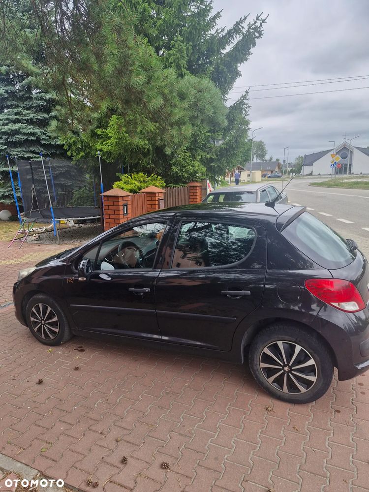 Peugeot 207 1.4 Presence - 7
