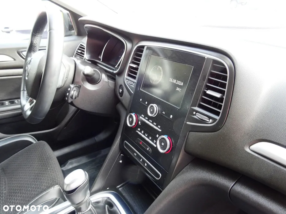 Renault Megane 1.3 TCe FAP Limited - 12