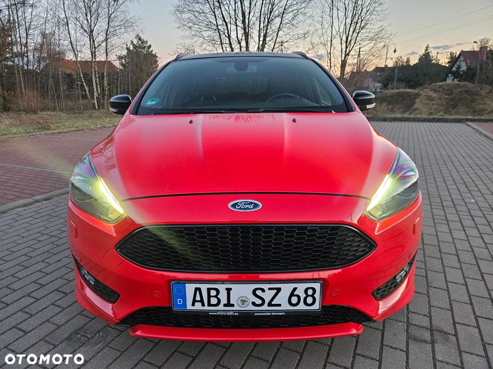 Ford Focus 1.5 EcoBoost ST-Line - 3