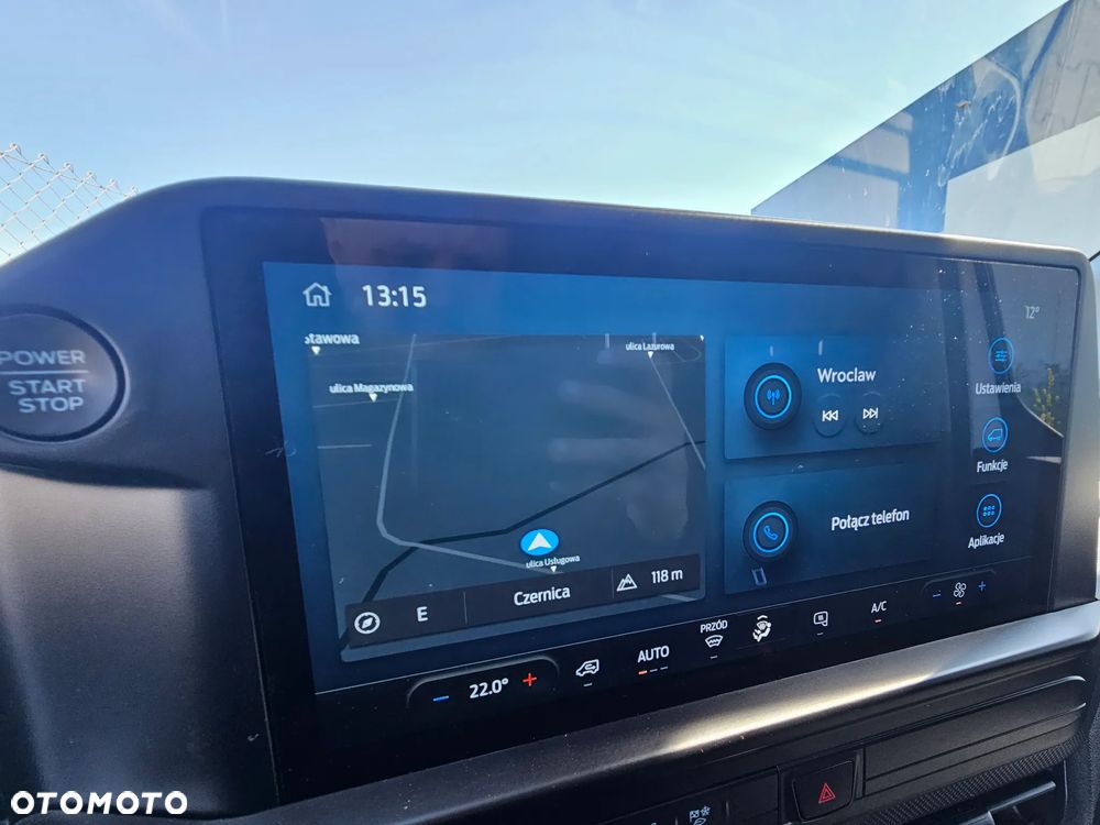 Ford TRANSIT CUSTOM - 11