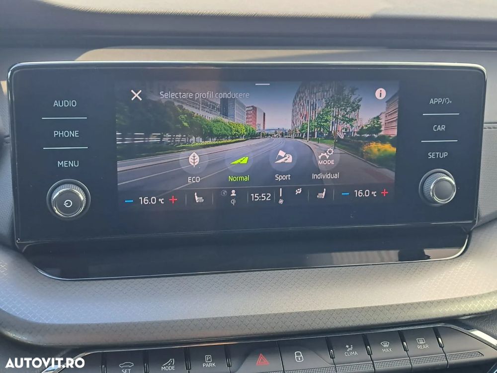 Skoda Octavia 2.0 TDI DSG Ambition - 11