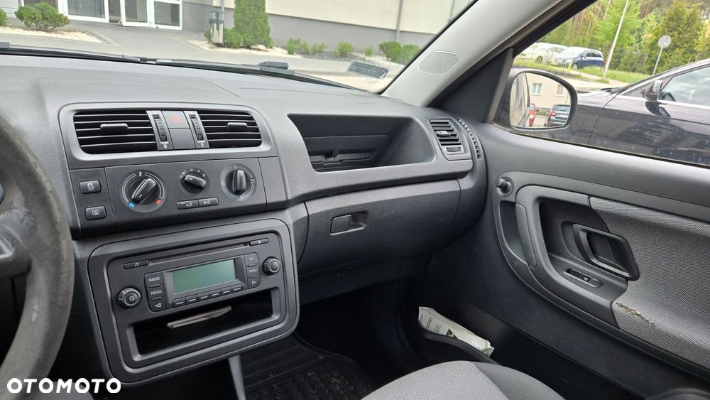 Skoda Roomster - 14
