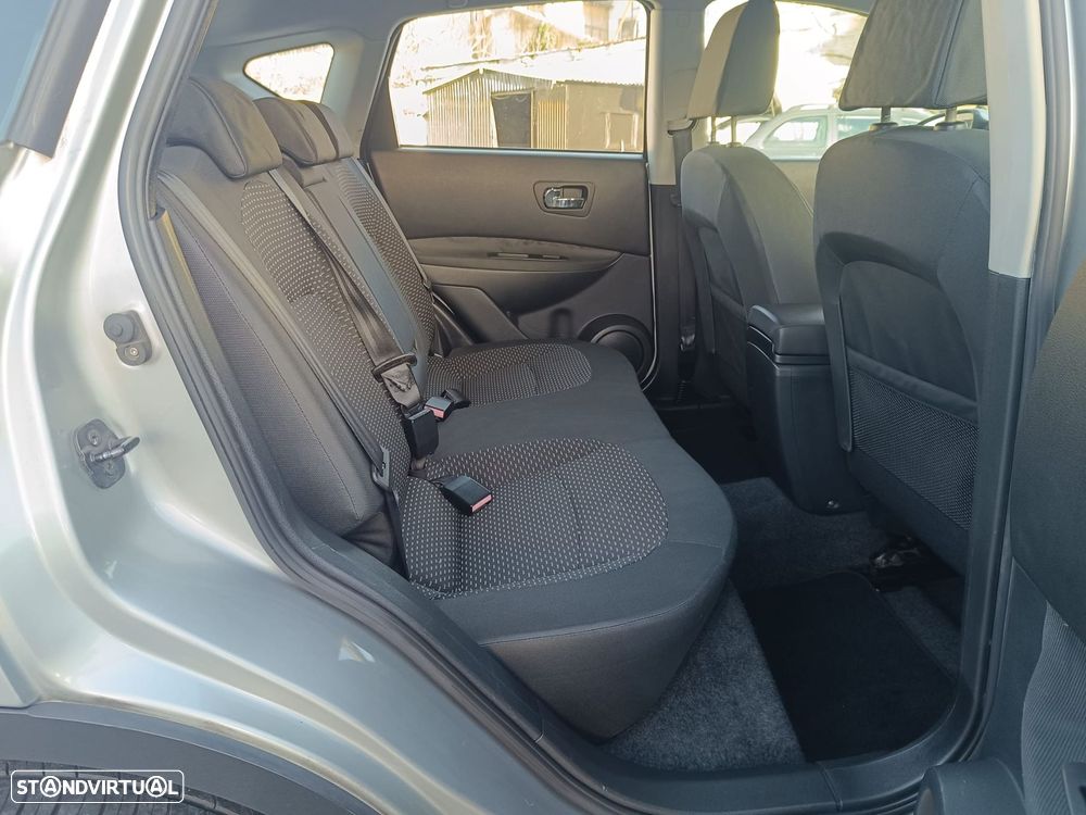 Nissan Qashqai 1.5 dCi Acenta - 13