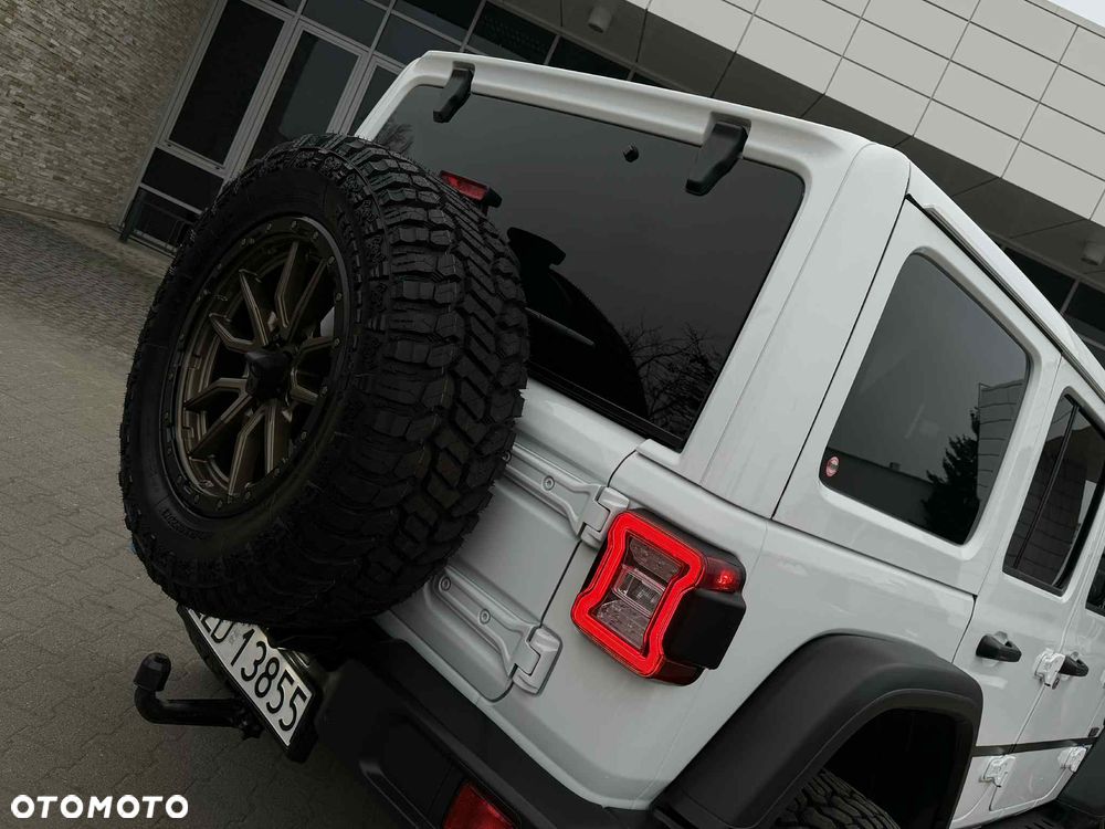 Jeep Wrangler - 17