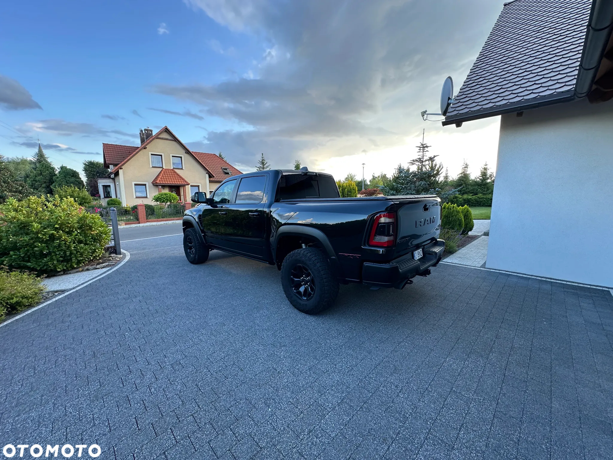 RAM 1500 TRX - 4