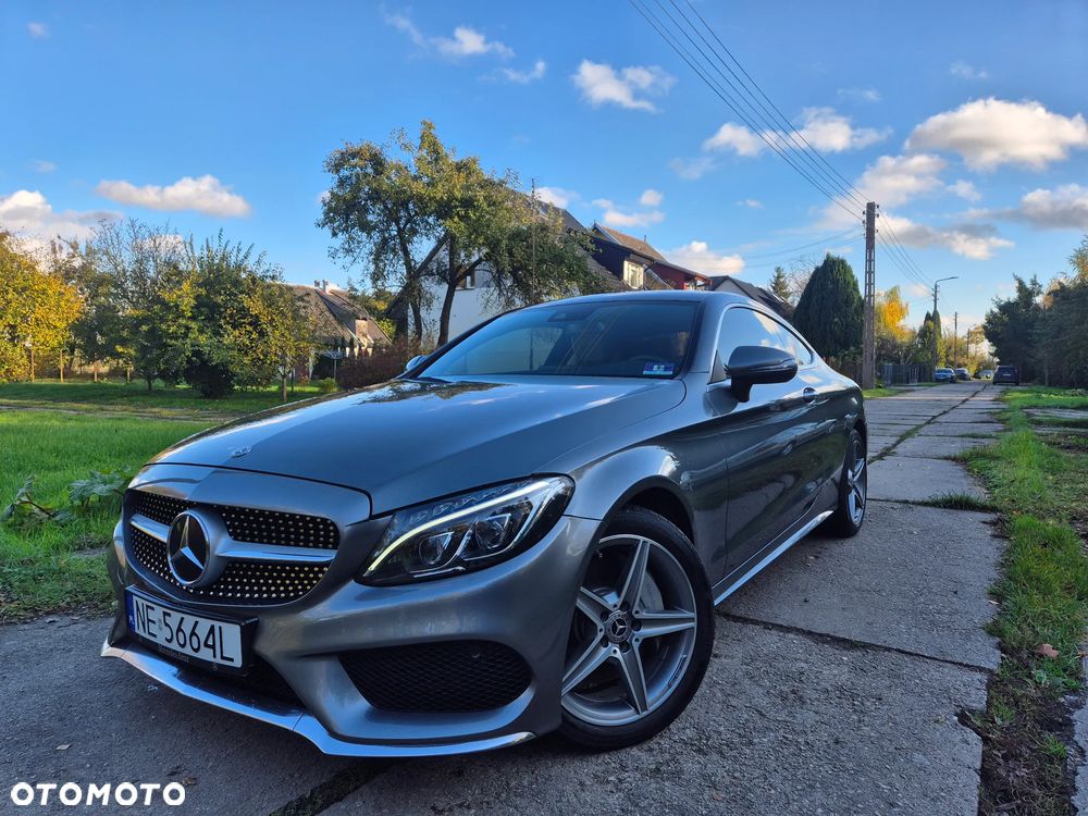 Mercedes-Benz Klasa C 300 9G-TRONIC AMG Line - 2