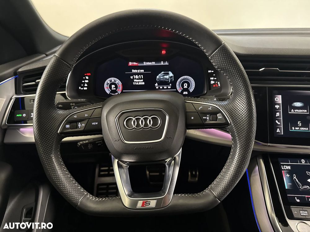 Audi Q8 - 17