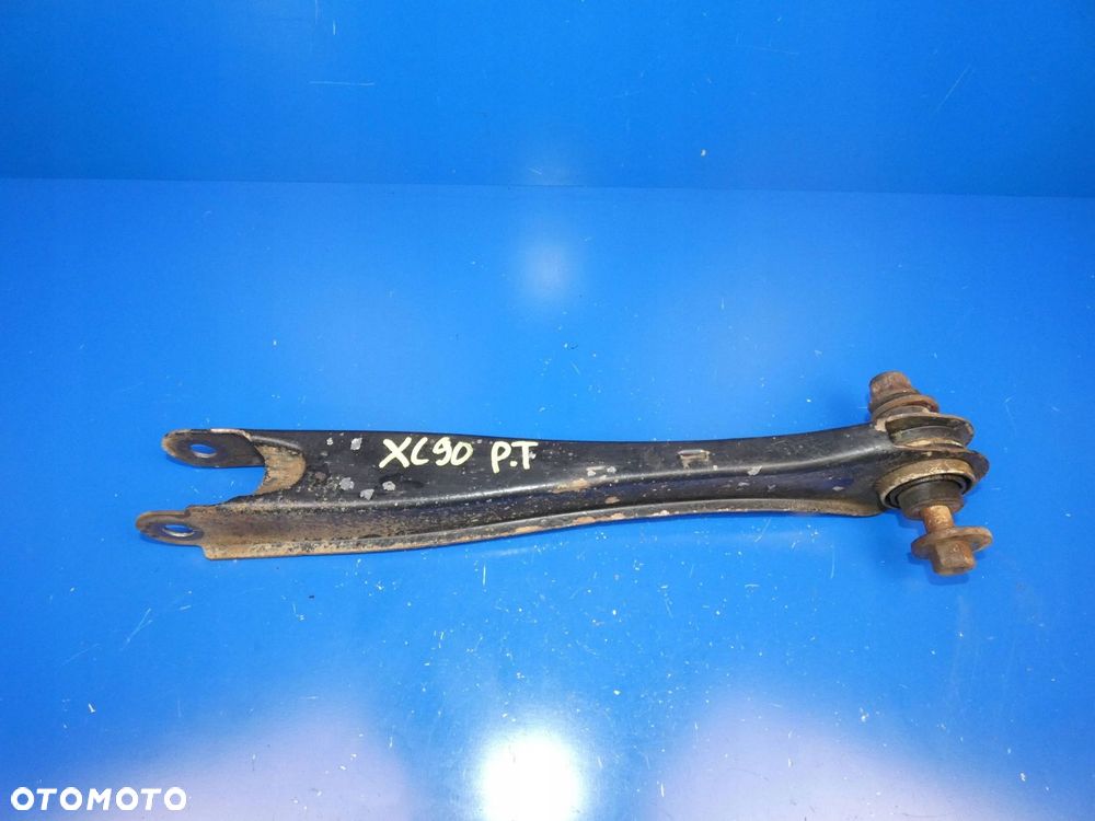 VOLVO XC90 II WAHACZ PRAWY TYŁ TYLNY - 1