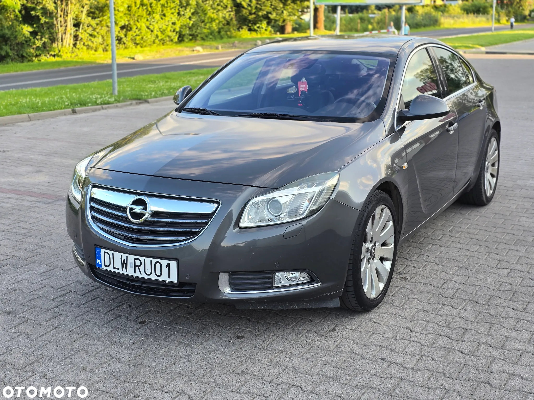 Opel Insignia 2.0 CDTI automatik Edition - 2