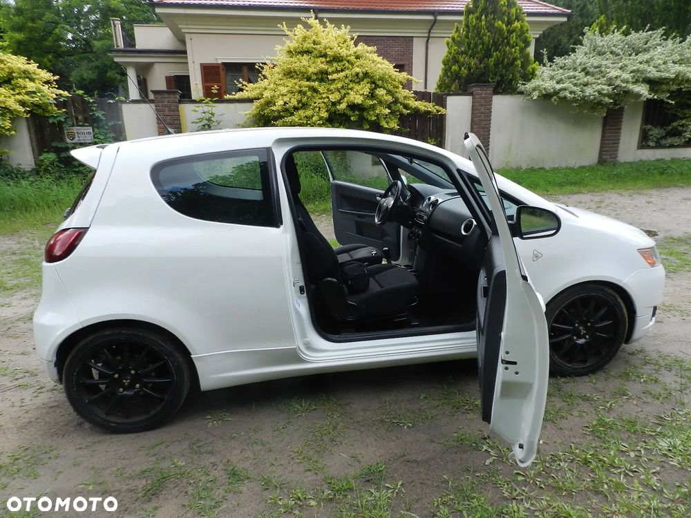 Mitsubishi Colt - 11