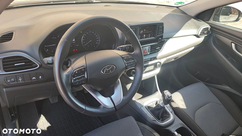 Hyundai i30 - 29