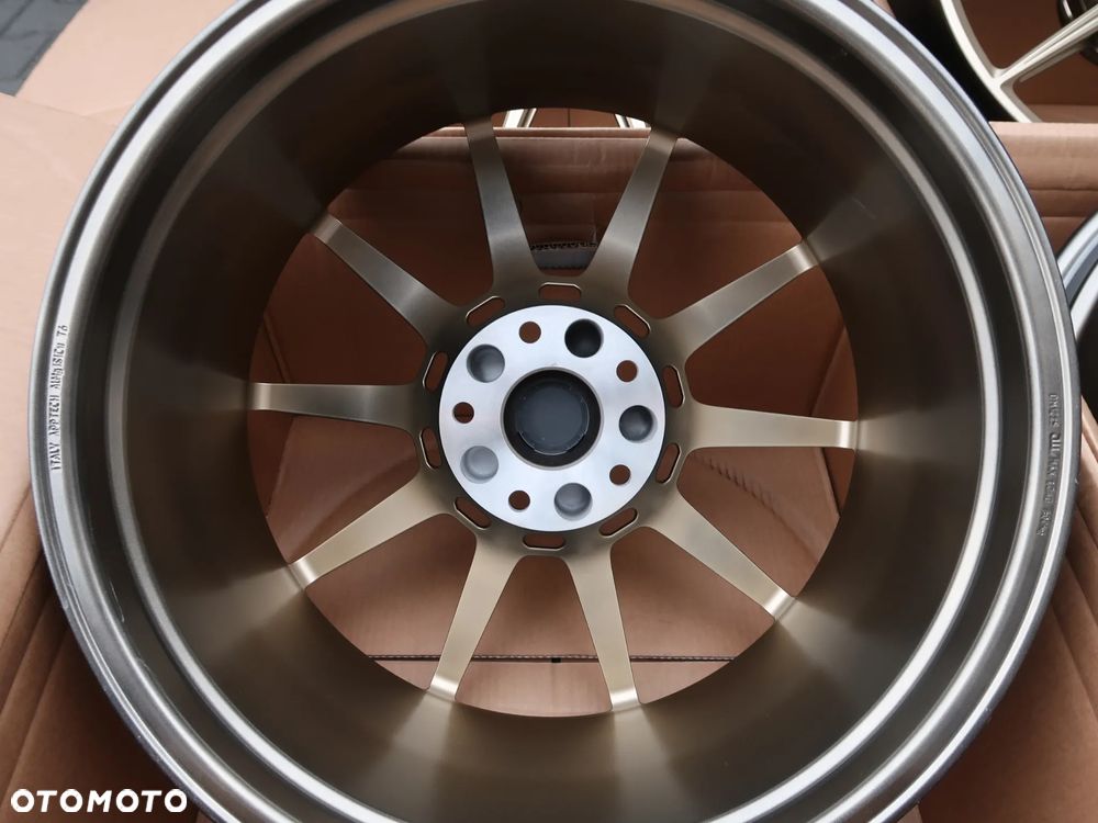 Felgi Aluminiowe Lamborghini URUS 21'' Gold Edytion - 16