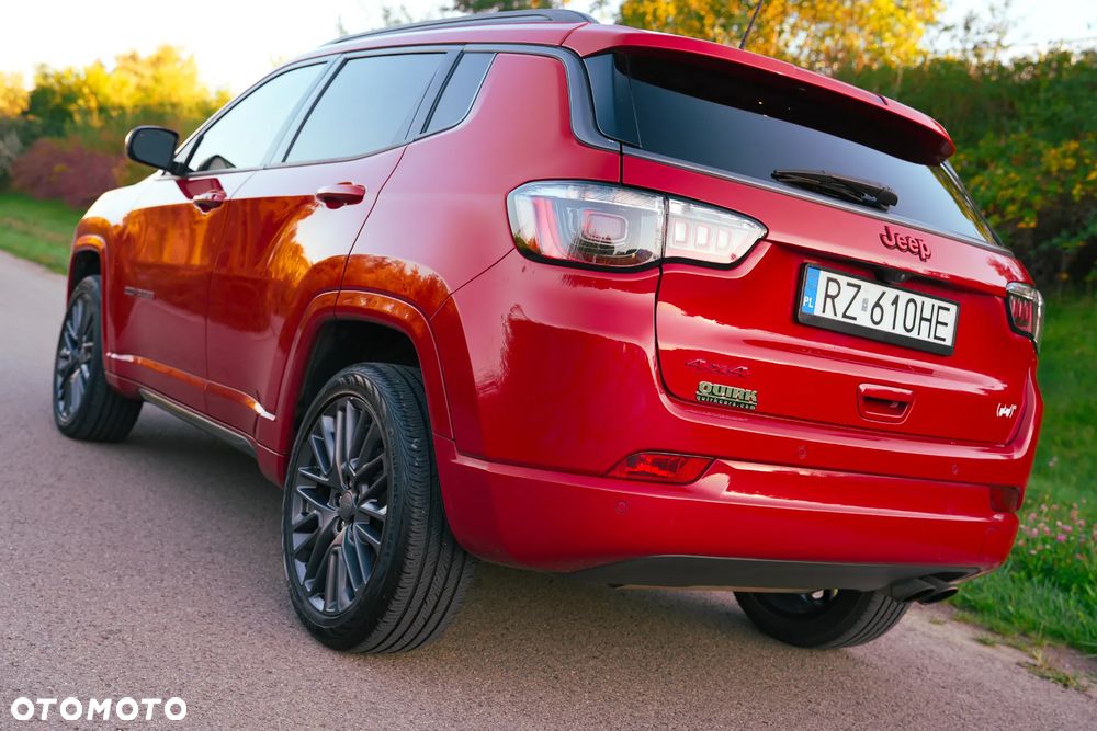 Jeep Compass - 4