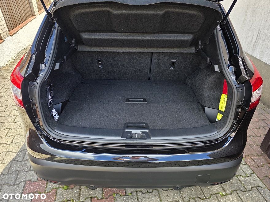 Nissan Qashqai 1.2 DIG-T N-Connecta - 17