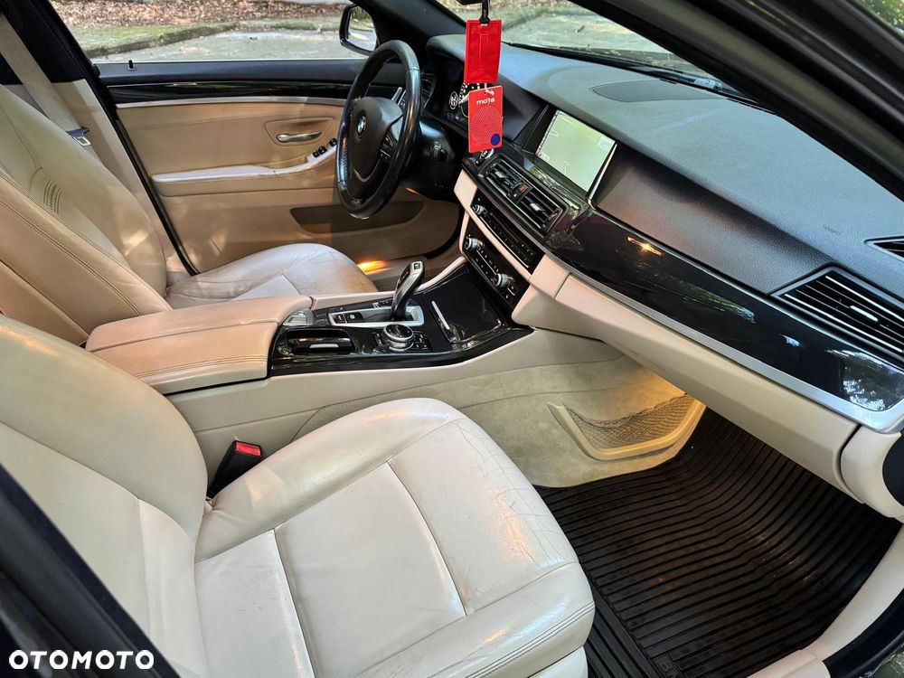 BMW Seria 5 520d Modern Line - 14