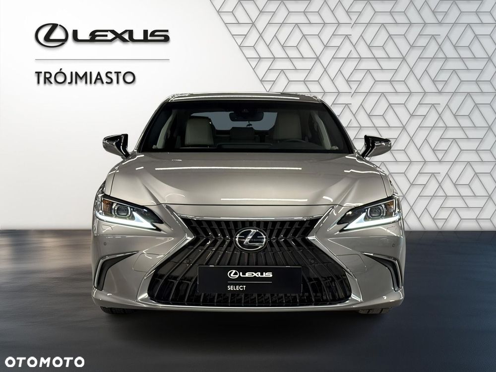 Lexus ES 300h Business Edition - 3