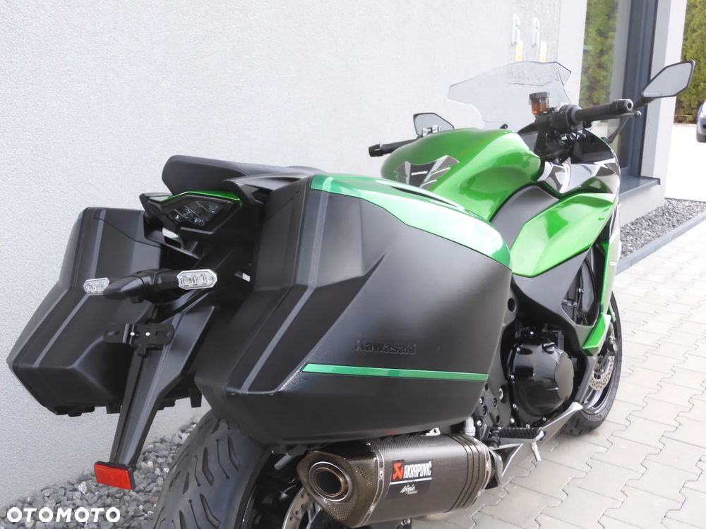 Kawasaki Ninja 1000 SX - 11