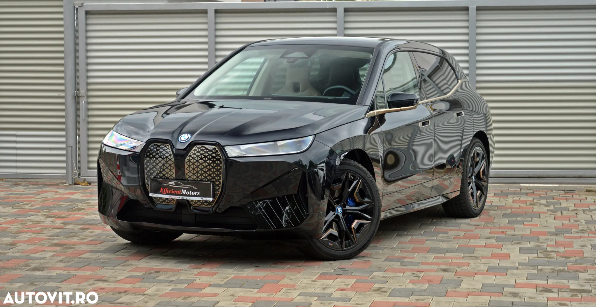 BMW iX xDrive40 - 9