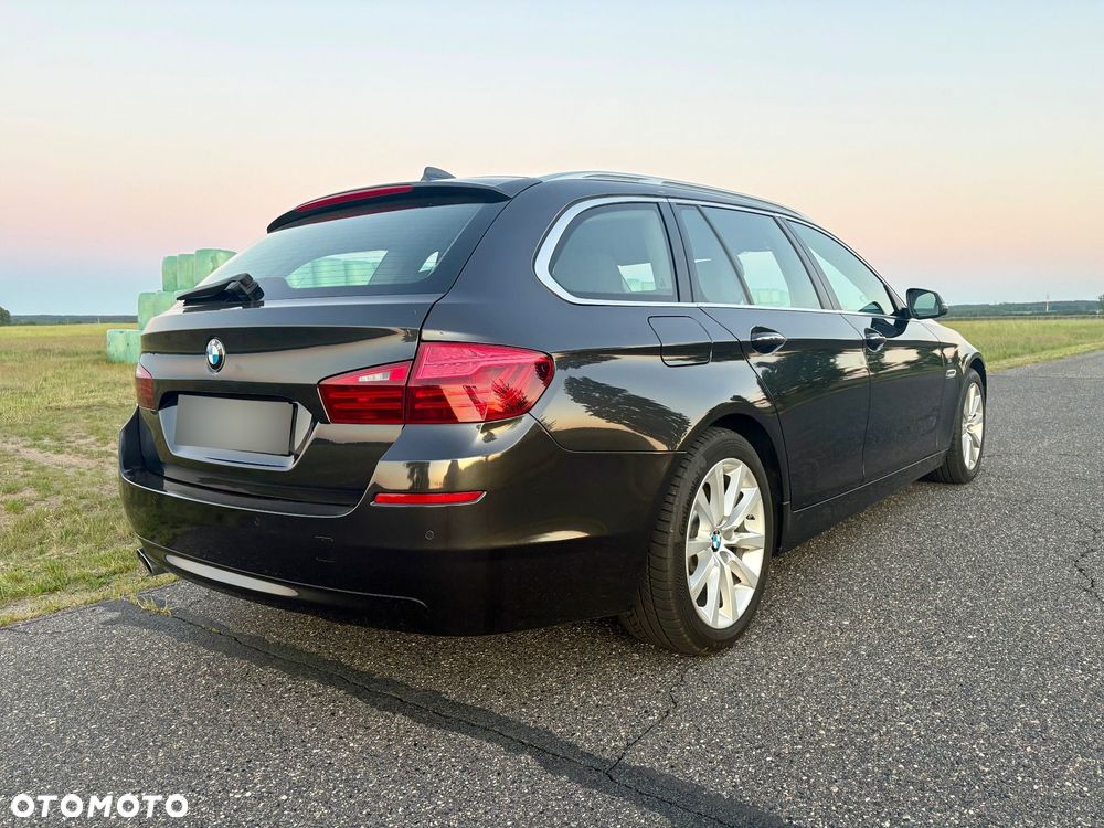 BMW Seria 5 520d Luxury Line - 7