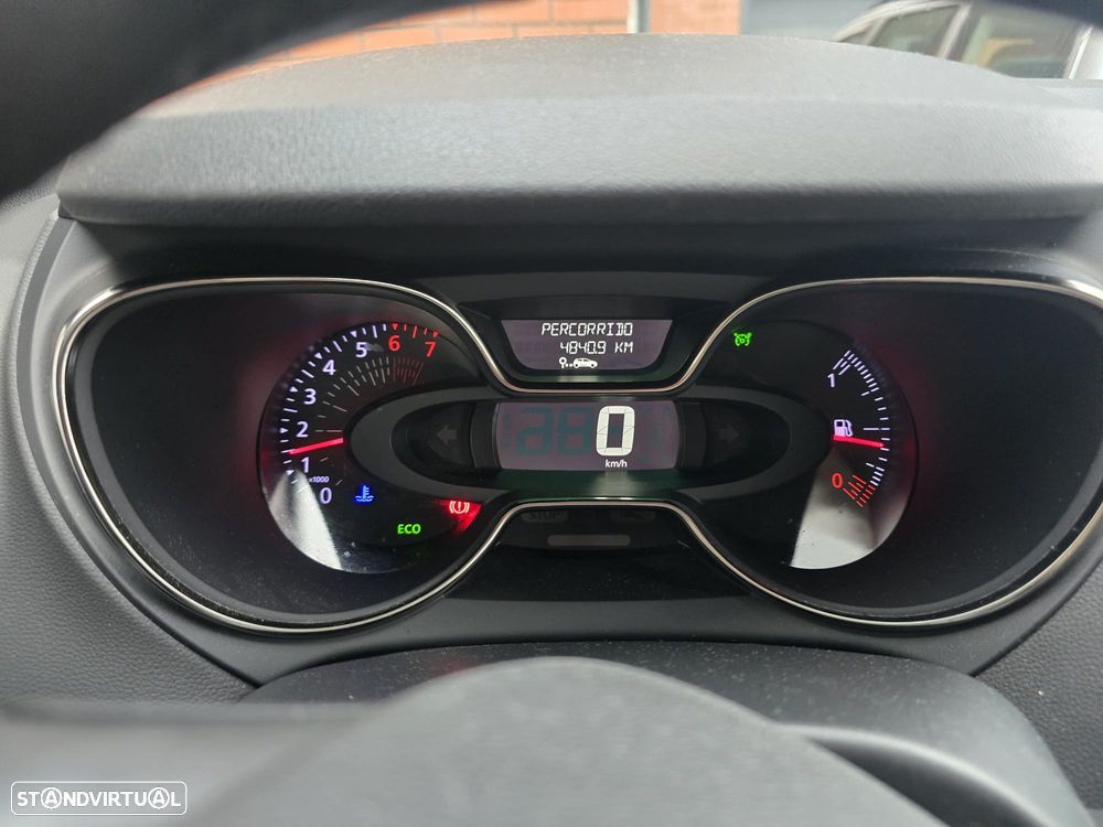 Renault Captur (ENERGY) TCe 90 BOSE EDITION - 5