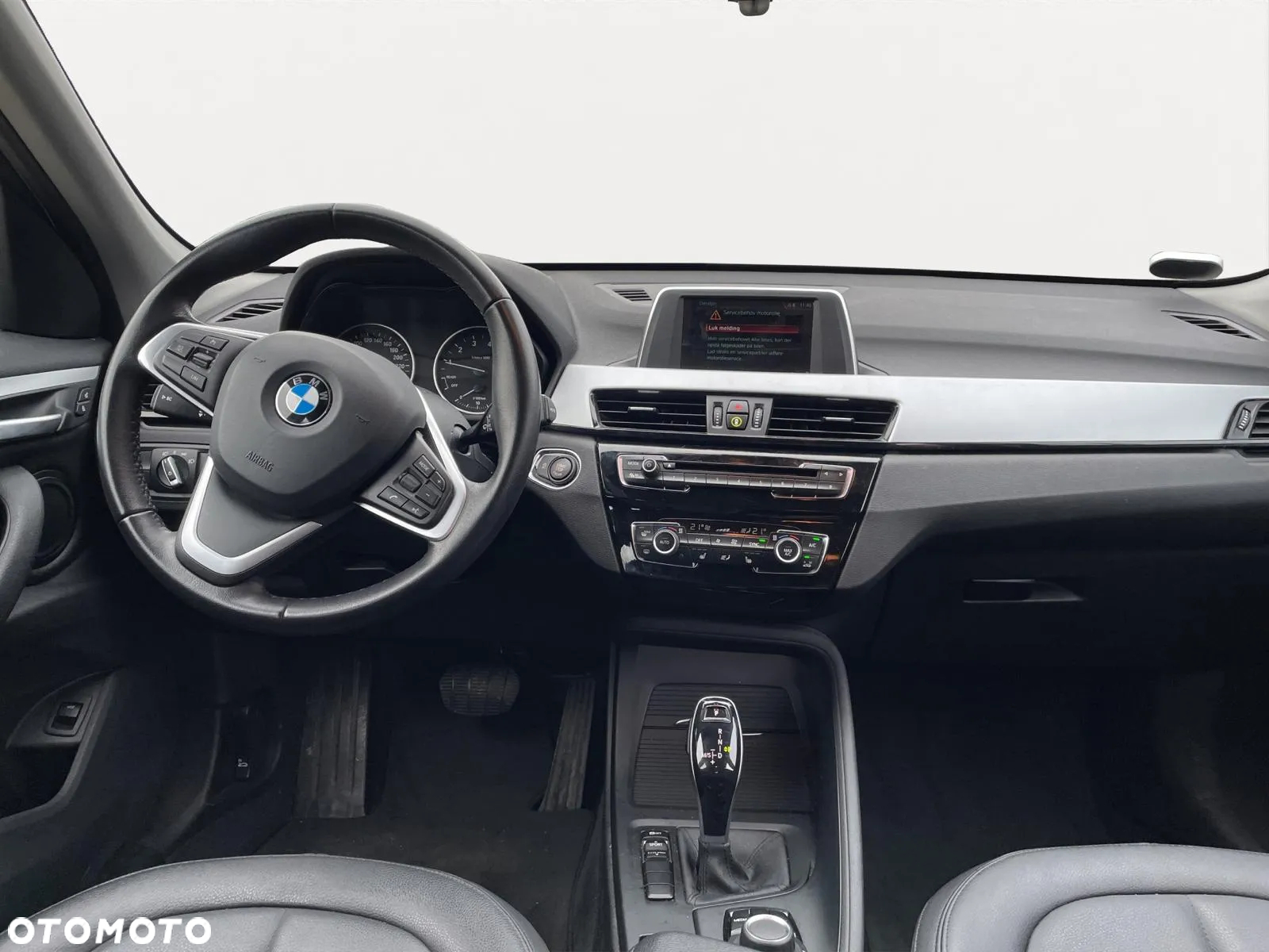 BMW X1 xDrive25i Advantage - 8