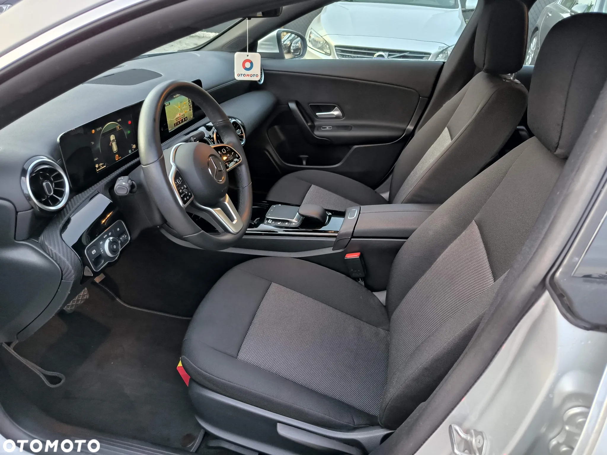 Mercedes-Benz CLA 180 d Shooting Brake 8G-DCT Edition 2022 - 10