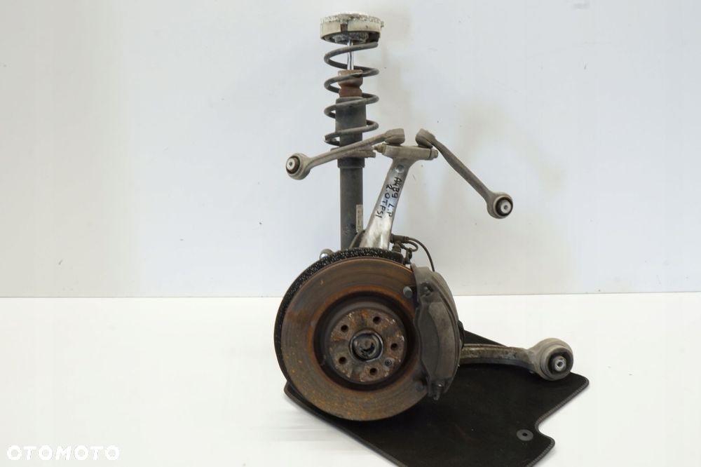 AUDI A4 B9 17R ZWROTNICA MCPERSON WAHACZ LEWY PRZÓD 2.0TFSI 8W0407241F - 1