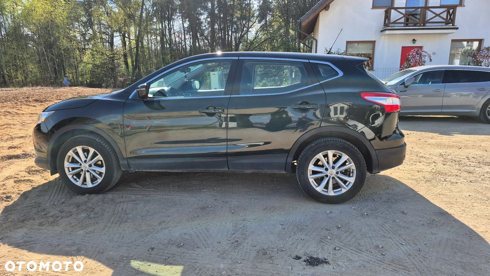 Nissan Qashqai 1.2 DIG-T N-Connecta - 2