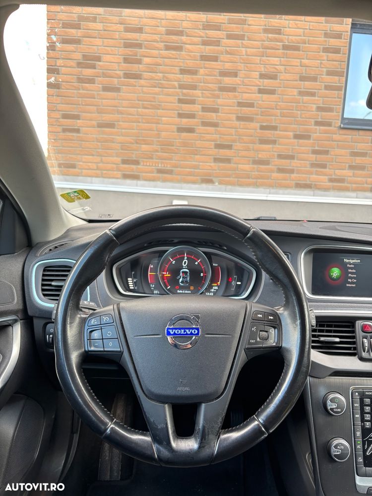 Volvo V40 D2 Basic - 8