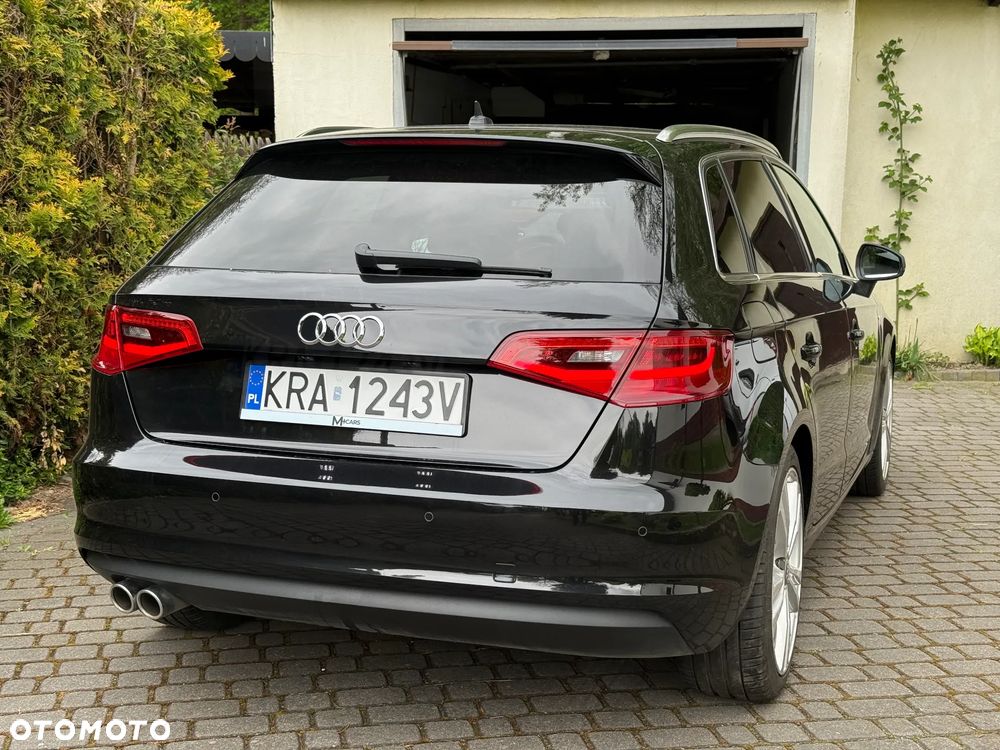 Audi A3 Sportback 2.0 TDI Ambition - 11