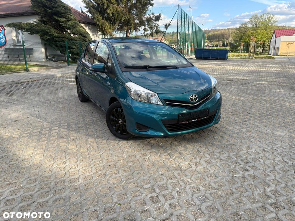 Toyota Yaris 1.33 VVT-i Lounge - 3